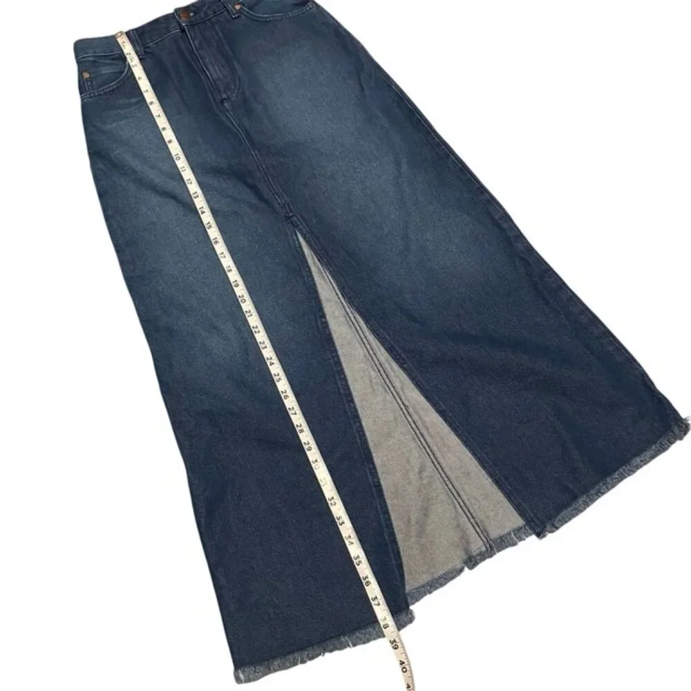 NWT Anthropologie Pilcro Madi Front Slit Denim Maxi Skirt Raw Hem Size 4